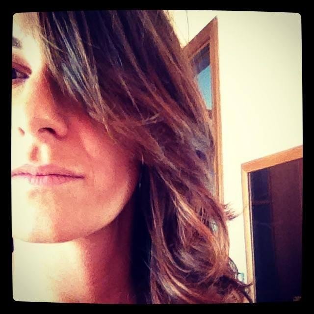 JaneLanes's profile picture. Ognuno di noi pensa di avere molte strade e di potere scegliere da sè. Ma forse sarebbe più esatto dire che sogna il momento di scegliere. B. Yoshimoto-Kitchen