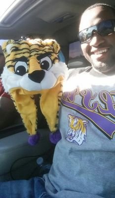 a_melbert's profile picture. Shit Happens #LetMeFindOutTho