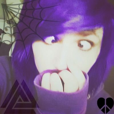 ema_luvs_you's profile picture. 