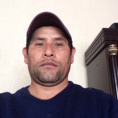 Hola  busco amigos buenos y sinceros