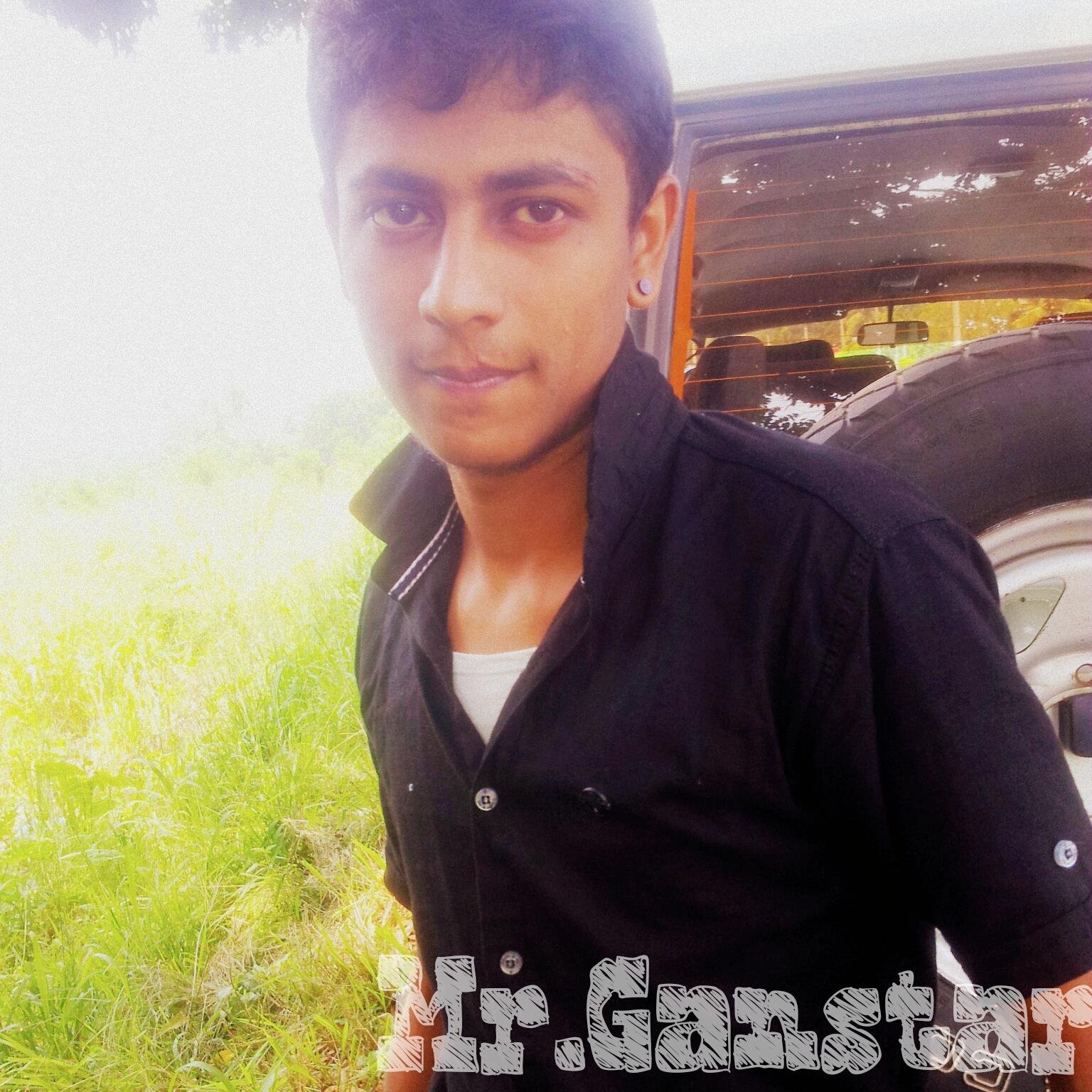 twitTheif's profile picture. i dont know what i do