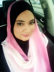 Hsewife hv 2 daughter + 1 beloved hubby ;)