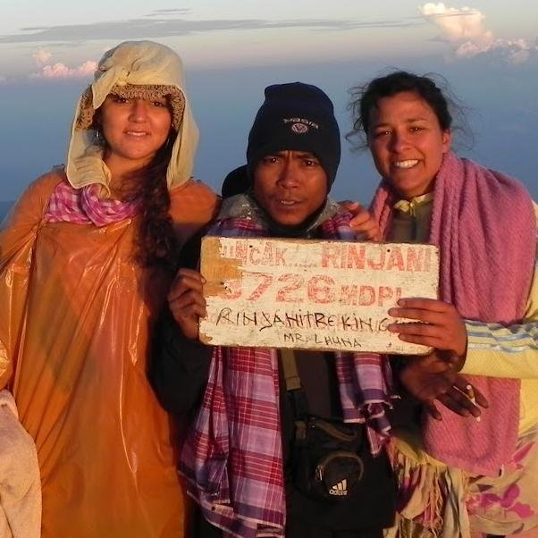 Sebuah Pengabdian Untuk Rinjani | Siap membawa anda menyusuri rinjani berkali-kali. HP. 081907656120