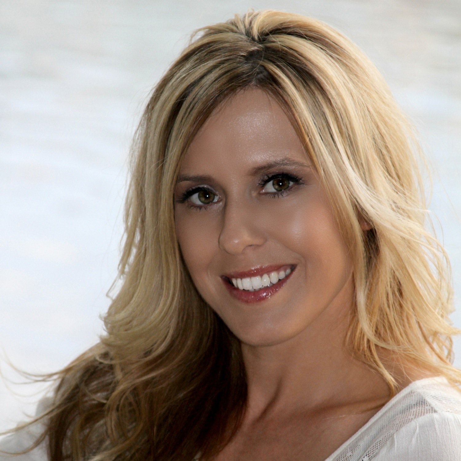 Virtual Assistant Services with Online Business Consulting.