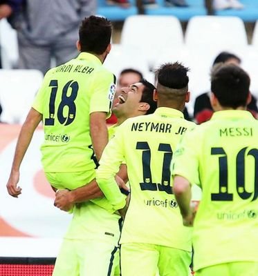 Culé hasta el juicio final. Messi es mi debilidad. Iniesta es mi vida. Xavi mi maestro y Bartra el futuro Puyol.        RAKITIC         #TitoEterno