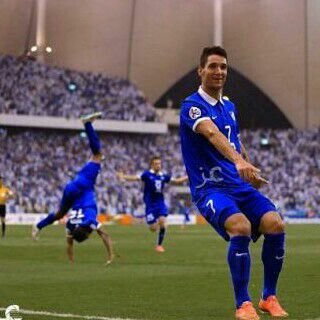 ‏♡هلالي المنشأ...ومدريدي الهوا♡
°•القمر لايكتمل الاا بعد نقصانه•°