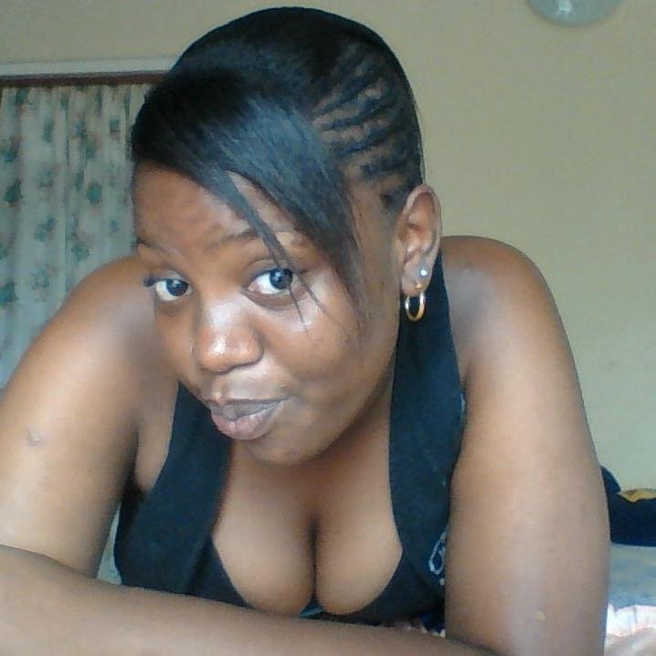 mourisha201112's profile picture. 