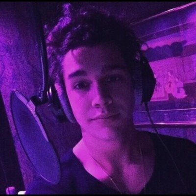 AMahonc's profile picture. Love & Drugs