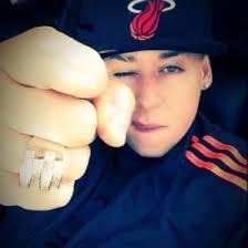 CoscuOriginal's profile picture. 