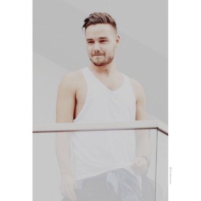 https://t.co/mrwuL3zPaY || follow @lukehxl bc i give you a free follow