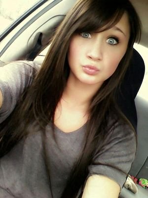 TaylorLarson17's profile picture. Live fast, die young!