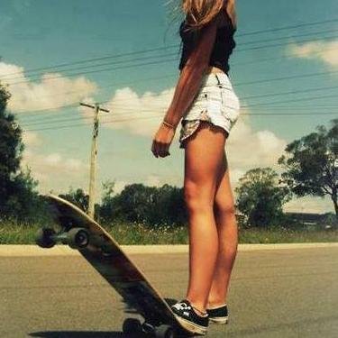 lopezromina123's profile picture. 