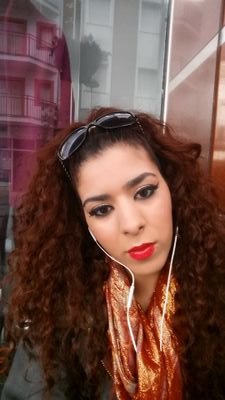 Yo no tengo la culpa de k me gustes la culpa la tienes tu X tener todo lo k me encanta