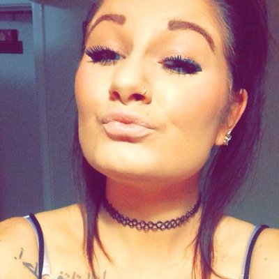 NailsBeth's profile picture. Mobile nail technician