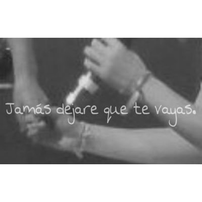 Dos Sevillanos con dos grandes voces.Sueňo cumplido.9/07/14¡GUAPETONAS!
♥
[@danieloviedo_M @_jesus_OM] Jessica&Paloma
