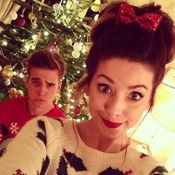 PLEASE FOLLOW @army_sugg BECAUSE SHE WILL FOLLOW YOU BACK ASAP