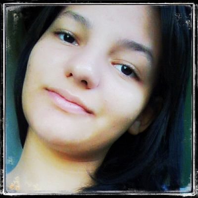 Você nunca sabe a força que tem, até que a sua única alternativa seja ser forte ☆★☆