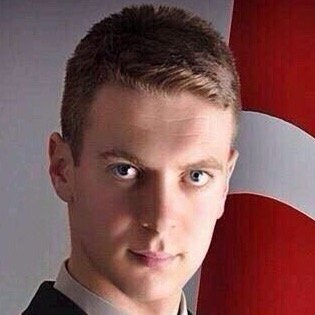 Vatansever Türk Evladı ...Bu hesap zeka ürünü fikirler icerir, ahmaklar yanaşmasın.
