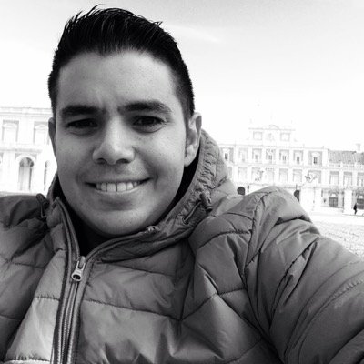 Abogado, especialista en derecho inmobiliario, extranjeria. Administrador de Fincas, asesoría a comunidades y condominios.