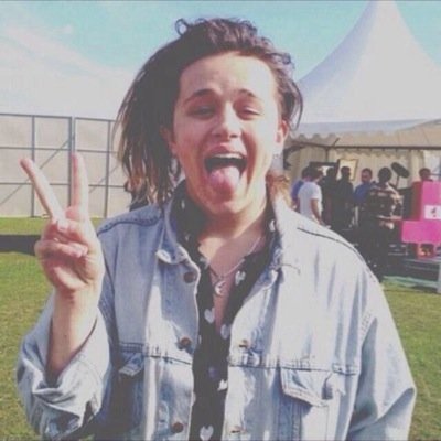 newsaboutluke's profile picture. Turn our notifications on to be told when Luke is following :)
We also do dms to Luke daily.