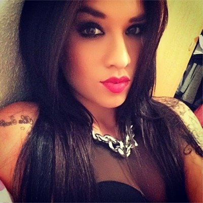 ~~lo imposible sólo existe en el mundo de los incapaces ~~..myhyv... camarera disco lola :))