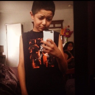 Just ur average teenager 
Snapchat~ stewie910
Ig ~ Pinche_Jose13
Follow me and ill follow back