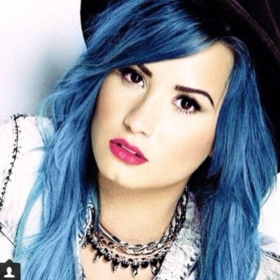 i'm a Lovatic and proud ! i love Demi Lovato more than everything she saved my life and i'm si thankfull ! she always helped me and she always help me