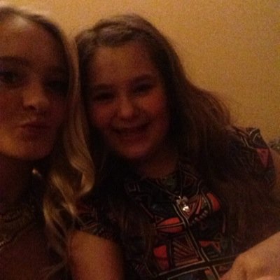 Zoelintonxo's profile picture. 