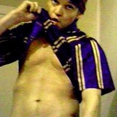 DerekHerdman's profile picture. gay/artist