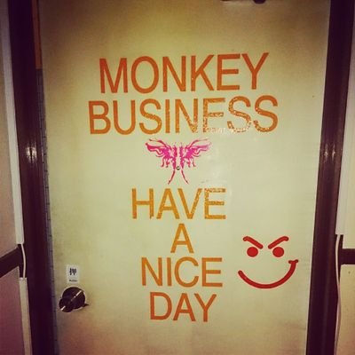 個人事業主/フリーランス/プログラマ/文系出身

Monkey Bussines.
興味あるもの:海外旅行、歴史、ミリタリー、スタミナ料理、サブカル、映画、落語、お笑い。