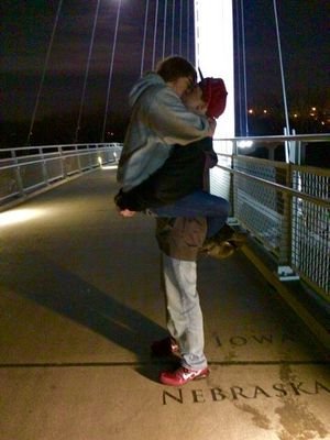 In a relationship with @EST_19XX_4_Life