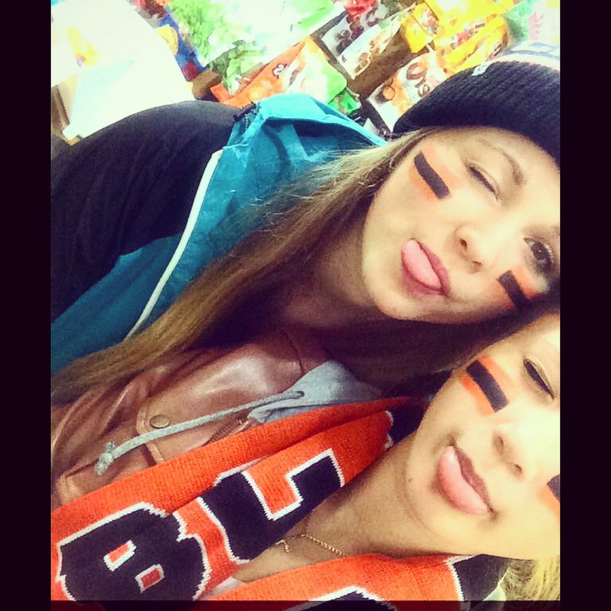 EMBinstead's profile picture. fraternal twin, sports, nail painting follow me on instagram: @emma_m_binstead