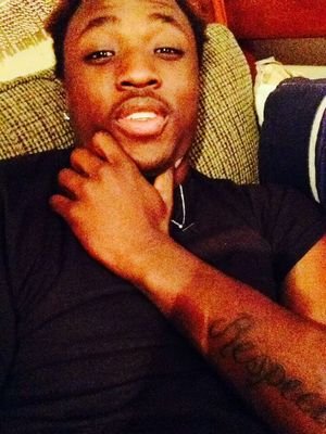 Im Hands on Imma good guy that can transform. Up & coming artist/song writer . FW my music comin soon.OTM affliated