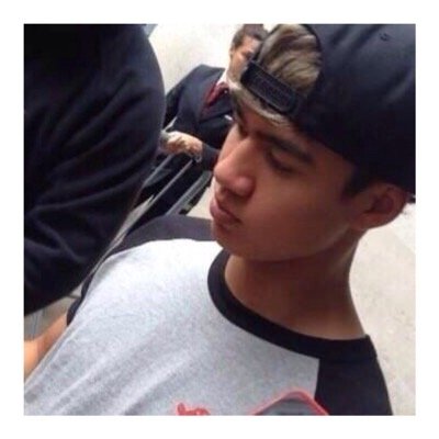 here's a free follow from @ohhcalmity enjoy xx!!