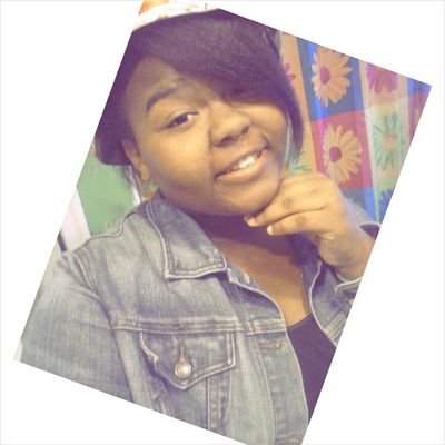 - Follow Me Or Nahh ? SIMPLE  Kik Me @DalyaNymiaMathews ✌