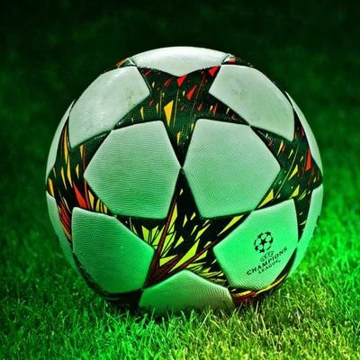 Fútbol pueden jugar todos,si no eres feliz es tu problema.
