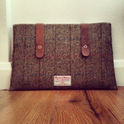 Handmade Art, Textile Accessories & PaperCuts. http://t.co/2RjgO5yecM