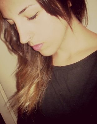 Estheerciita's profile picture. la vida nunca te pondra ante situaciones que no puedas superar!!