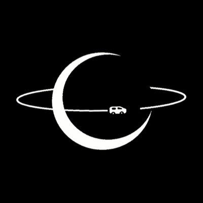4 guys from The Moon, playing tunes and trying to find their way back home. Everybody Love Everybody