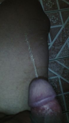 chatampemuncrat's profile picture. untuk senang aja