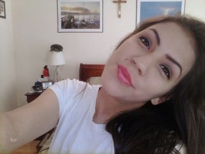 Ayeee_Aylin's profile picture. wear the crown. self-worth. senior.