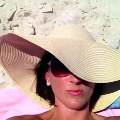 ConnelyWendy's profile picture. 