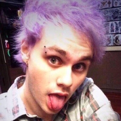 follow @liquirwin bc i gave u a free follow
