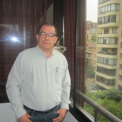Limeño de 64 años, casado con Marita y padre de 4 hijos (Diego 31; Rodrigo 28; Aldo 28 y Sebastian 18) seguidor del Señor Jesucristo. Solo Cristo salva.