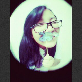 i'm Buddhist┃ ツ SMKN2 ~ XII-AK 1| strovolt 26 :D .. 25♥~ July 17th 1997;;)