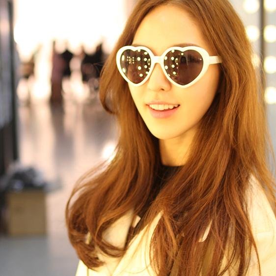 Roleplayer Of Red Velvets Main singer.