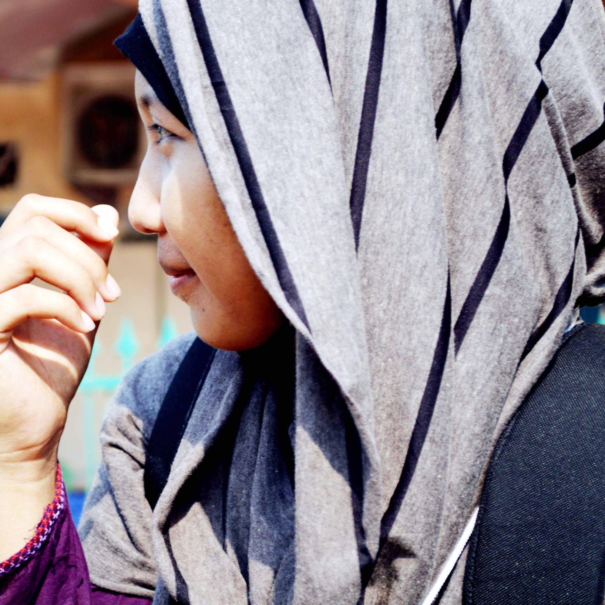 RinaSikumbang_'s profile picture. Bring supply when you go , and bring charity when you die..
Bila pergi membawa bekal, dan bila mati membawa amal..'''