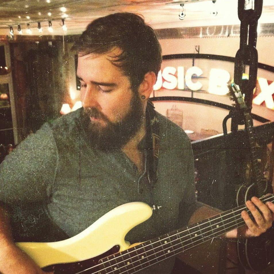 stevenlyp's profile picture. I play music.