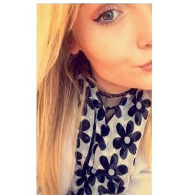 instagram... _c.s.h_
facebook... Chloe henshaw
Snapchat... chloecs987
derby/notts
travellllerr✈️