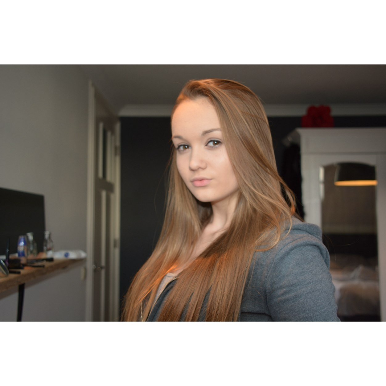 pleeeunn__'s profile picture. Okay.